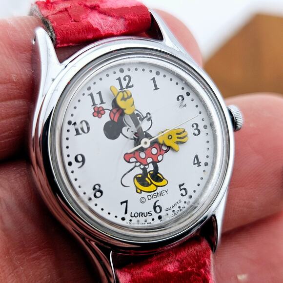 Disney Minnie Mouse Character Watch Red Band Retro Cutesy Kidcore Mod Twee - Picture 3 of 8